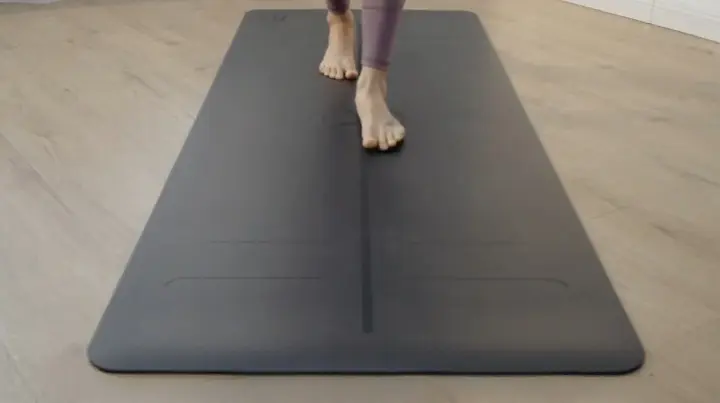 signs-your-yoga-mat-needs-replacing