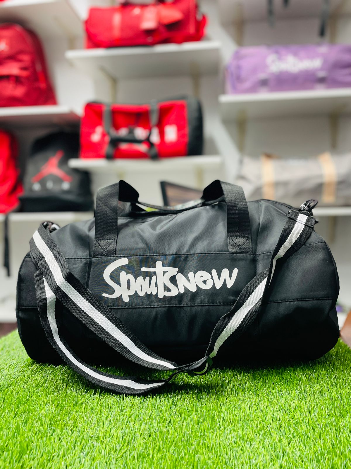 Spoutsnew GYM Bag – Waterproof & Shoe Compartment Included