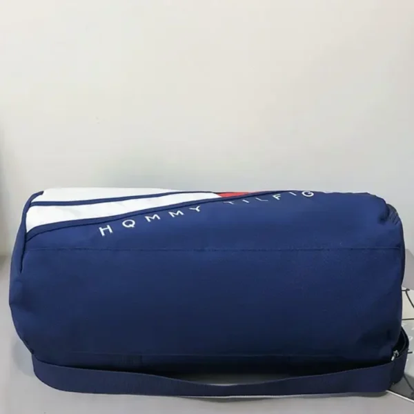 hommy tilfigar gym bag bottom view