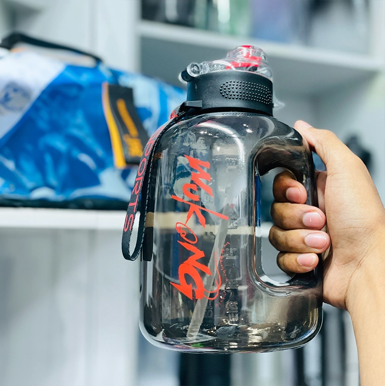 PC Material 1630 ml GYM Water Bottle black