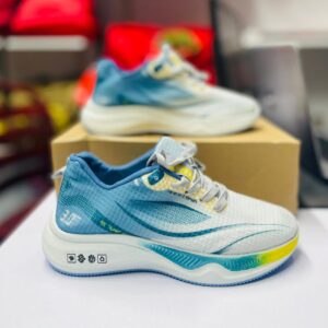 Light Weight Running Shoes