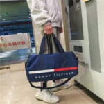 Hommy Tilfigar Dry & Wet Separation Fitness Bag red with blue model